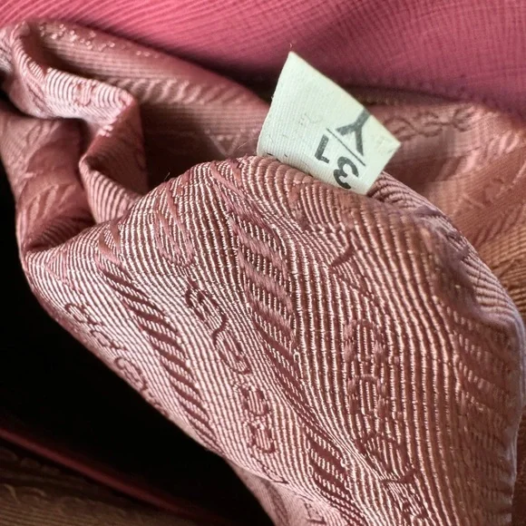 Prada Galleria Saffiano Tote, Peonia - Picture 6 of 17